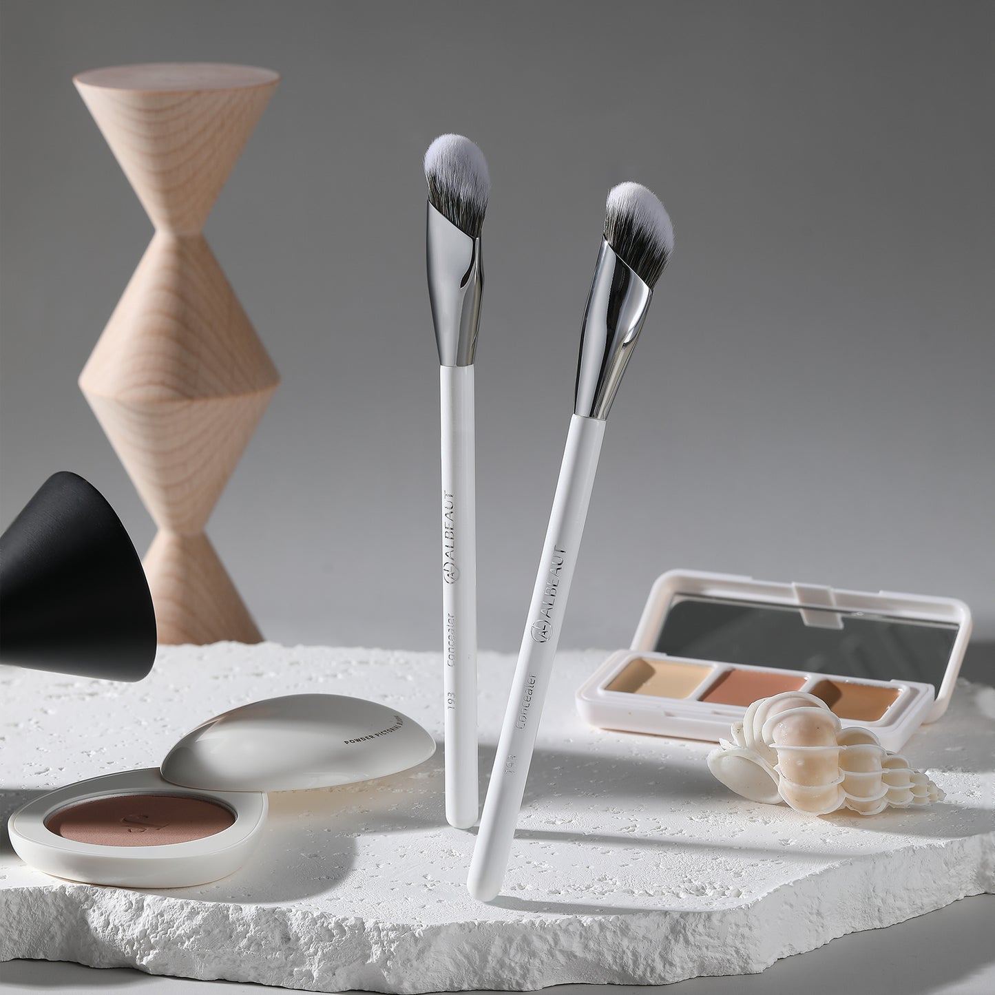 Concealer Makeup Brushes 2 PCS 193