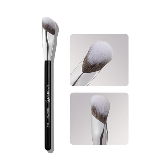 193 Concealer Brush Under Eye Black